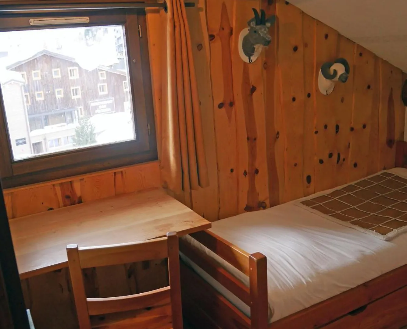 Duplex 2 Chambres & Parking Prive - Splendide Vue Montagne Val-d'Isere Apartment
