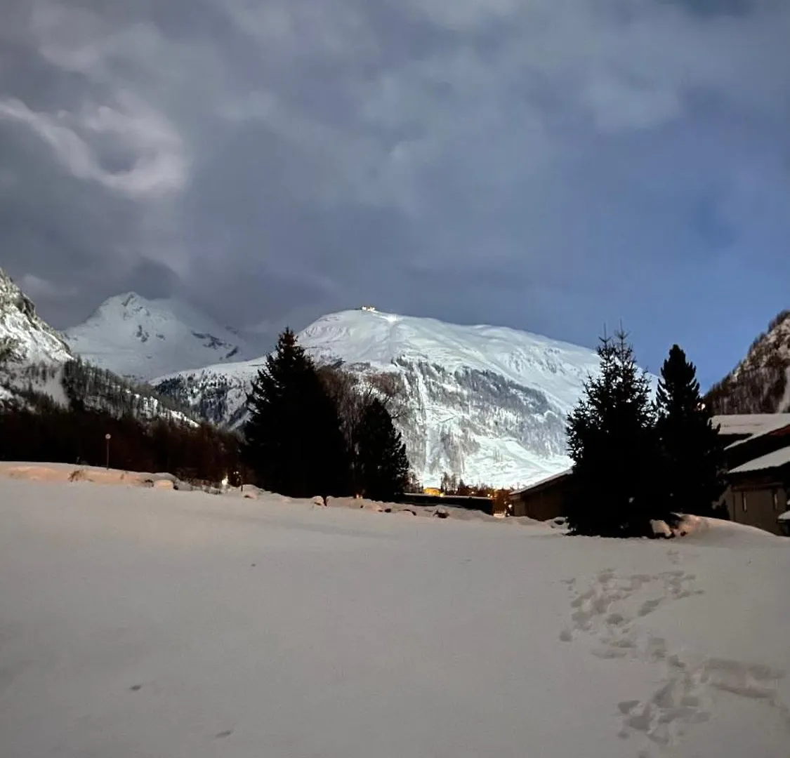 Duplex 2 Chambres & Parking Prive - Splendide Vue Montagne Val-d'Isere